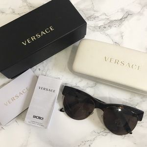 Versace Brown Wayfarer 4222 108/73 Sunglasses